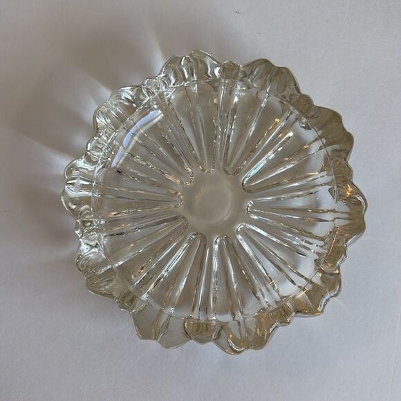 Vintage Hazel Atlas Fluted Clear Glass Round Ashtray 4” - Picture 2 of 7